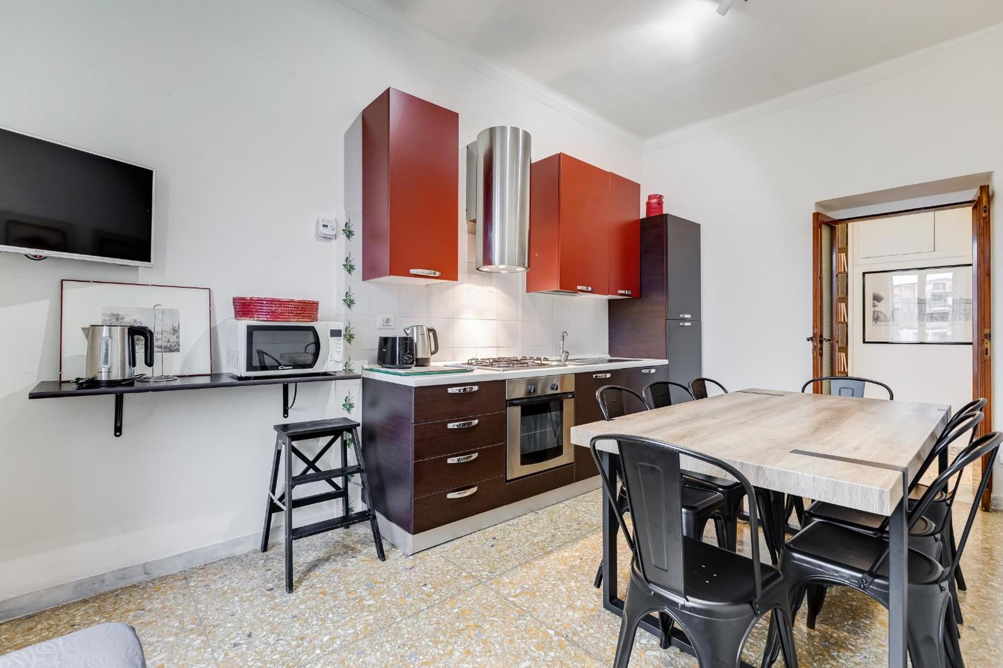 Vivilo Collection - San Vito View Apartment - 3 Bdr 2 Baths Рим Экстерьер фото