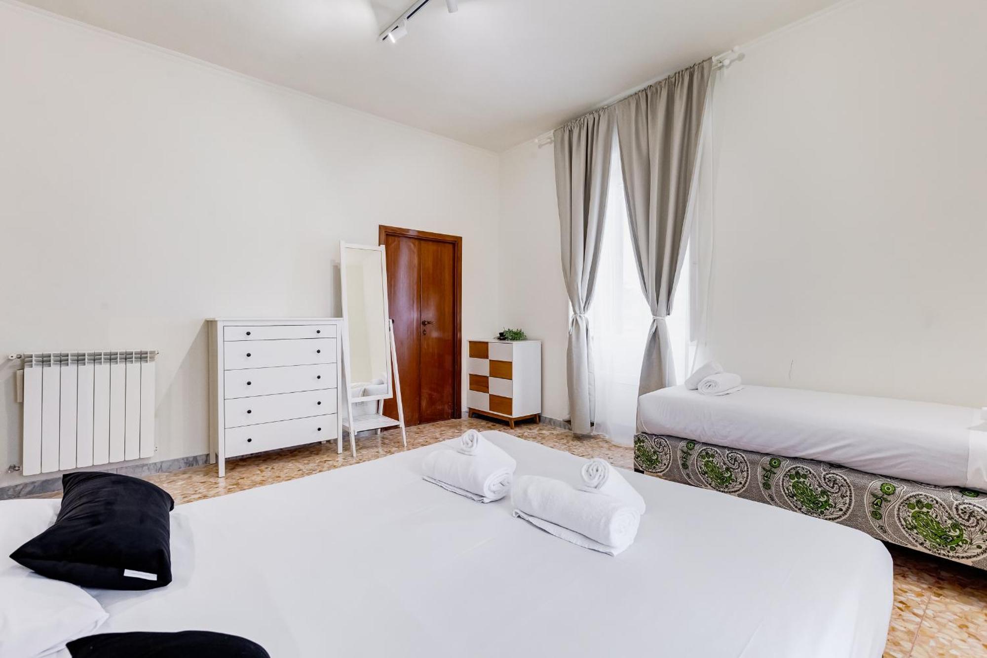 Vivilo Collection - San Vito View Apartment - 3 Bdr 2 Baths Рим Экстерьер фото